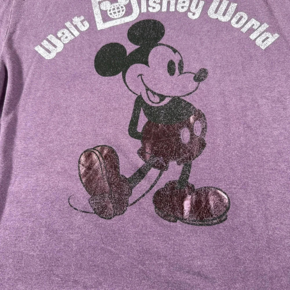 Disney edge lighting